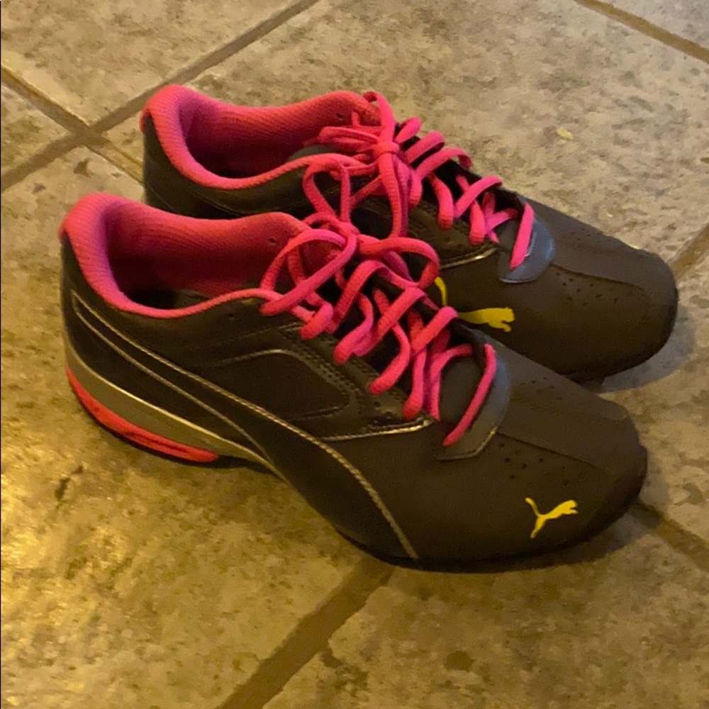 Puma Tennis Shoes